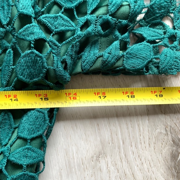 JessaKae Green Romantic Collared Lace Midi Dress - Picture 7 of 9